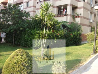 Apartment for sale in Al Rehab City, ground floor with garden, at a very attractive price. Prime location.