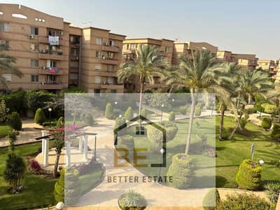 شقة فاخرة بمساحة 168 متراً | دور ثالث بمصعد | إطلالة مفتوحة على وايد جاردن (Wide Garden)