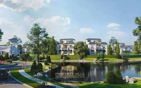 Villa for a great deal, ready for delivery, open view of the lagoon in Golden Square, Fifth Settlement, in front of Hyde Park, and minutes from the American University.