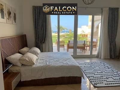 Own a chalet with panoramic sea views for only 513,000 EGP in Telal El Sokhna Village, next to La Vista and Porto Sokhna. High-end finishing.