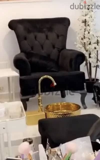 للبيع فوتيه بالبف يصلح بيوتي صالون او منزل او مكتب