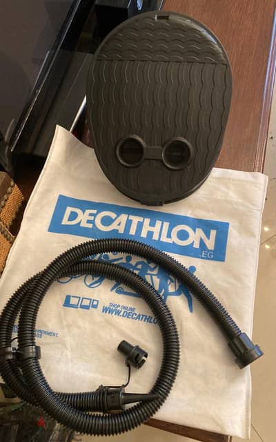 منفاخ هواء قدم جديد و لم يستعمل بالشنطه و الكتالوج – من Decathlon