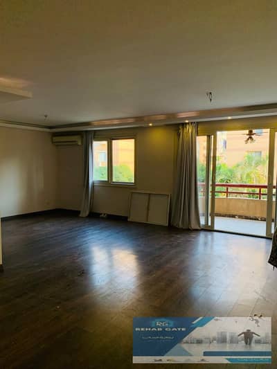 Apartment for sale in Al Rehab City, Phase 4, 164 square meters, consisting of:  3 bedrooms, 2 bathrooms, first floor, garden view, special finishes