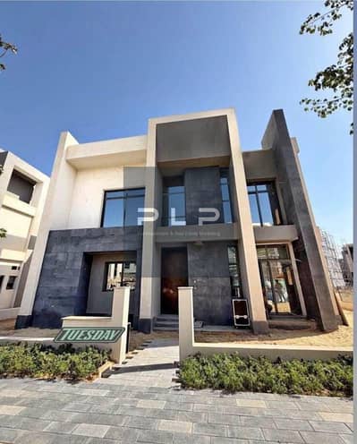 توين هاوس 411م استلام فوري للبيع بالتقسيط في كمبوند سعاده التجمع الاول امام الرحاب Saada New Cairo