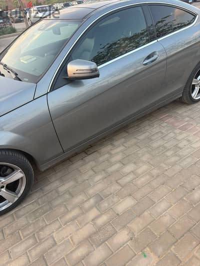 Mercedes-Benz C180 2013