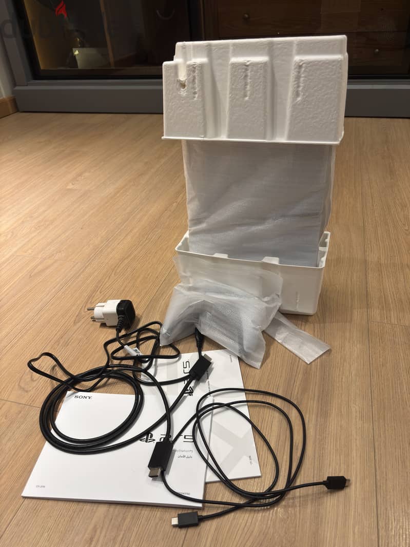 PS5 digital (slim) 1