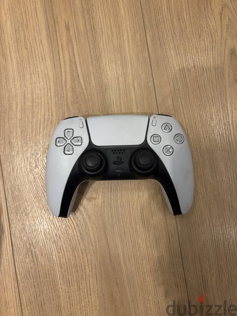 PS5 digital (slim) 7
