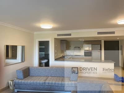 اقل سعر شقه 3غرف متشطبه بالكامل للبيع بالمطبخ و التكيفات في  jasper lake New Giza Compound كمبوند نيو جيزه 6اكتوبر جيزه
