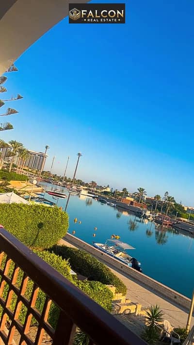 شاليه 185م بفيو على crystal lagoons للبيع فى مارينا 8 marina by the lake الساحل الشمالى بالقرب من مراسى وسيدى عبدالرحمن