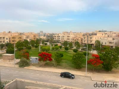 شقه لقطه للبيع فى فيلات النرجس