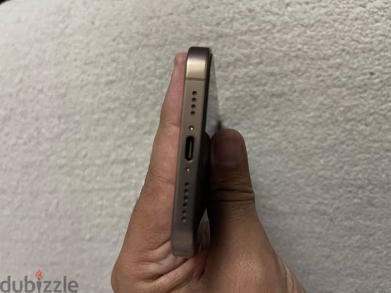 Iphone 16 pro max 1