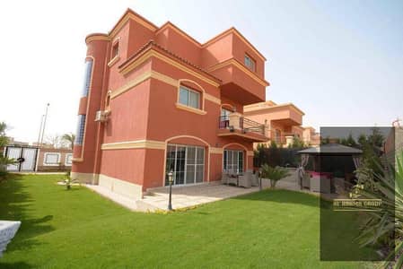 Villa for rent in Al Rehab, furnished with modern furniture, model V, super deluxe finishing. Al Rehab City, Cairo