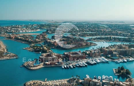 TOWNHOUSE 4 BEDROOMS FOR SALE DIRECT LAGOON FACING NORTH IN GOUNA - OVER 5 Y