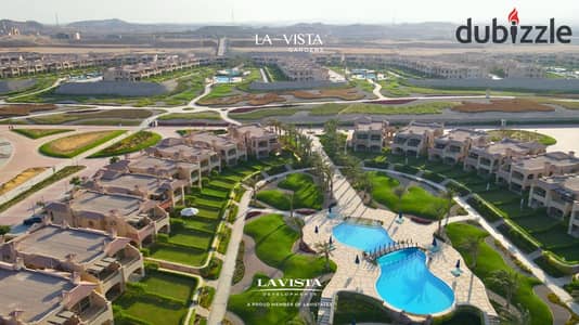Garden chalet 150m (3 rooms) in La Vista Gardens Sokhna pool view with a down payment of 850 thousand and installments for 7 years
