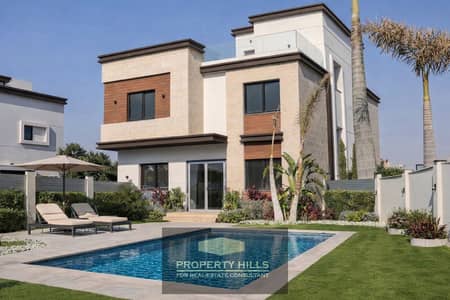 Panoramic villa 212 meters with private swimming pool in Dijar AZZAR compound next to Mivida Emmar and AUC