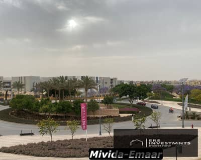 Apartment for sale fully finished and furnished ,ready to move in Mivida Compound New Cairo