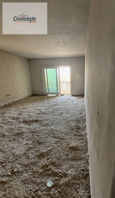 Ready To Move Third Floor Apartment Prime Location In Garden Heights Compound , New Cairo