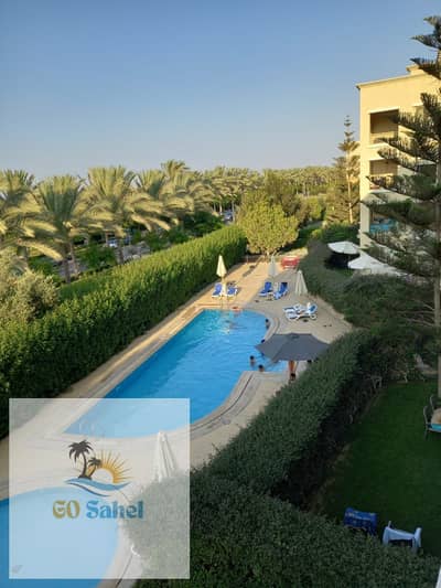 Chalet for rent in Catania Marassi — 2 bedrooms with a pool view.