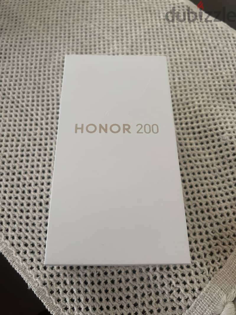 Honor 200 1