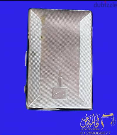 لهواة التميز.  والاختلاف علبه سجاير انتيك  صناعه إنجليزي  والا اروع