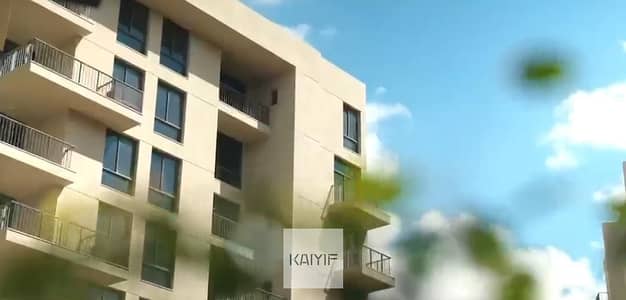 فرصة مميزة شقة للبيع في كمبوند ذا كابيتال واي بالعاصمة الإدارية الجديدة The Capital Way  بمساحات كبيرة وتشطيب نصف تشطيب