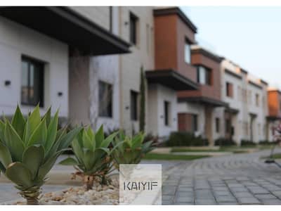 Corner Townhouse for sale in Azzar New Cairo with a prime location spacious layout, and modern design
