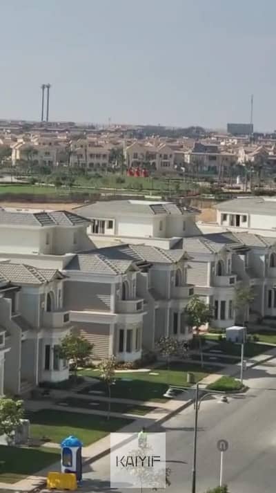 آي فيلا روف للبيع في ماونتن فيو هايد باركMountain View Hyde Park  بإطلالة مباشرة على اللاندسكيب داخل كمبوند راقي ومساحة كبيرة والفيلا كاملة السداد