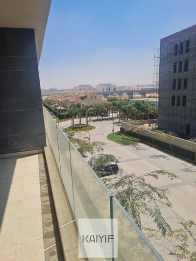 شقة للإيجار في الباتيو أورو El Patio Oro الترا سوبر لوكس بموقع مميز داخل كمبوند راقي جاهزة للسكن الفوري