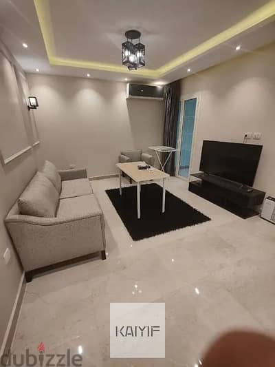 اي فيلا للإيجار فى ماونتن فيو هايد بارك بموقع رائع وفيو مفتوح مباشر على الـ Majestic Lake وحمام السباحة، مفروشة بالكامل جاهزة للسكن الفوري