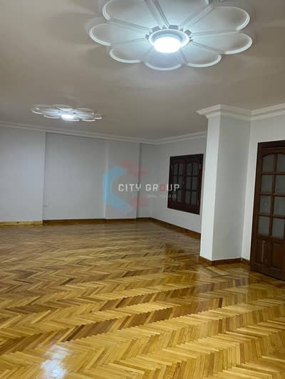 Administrative office for rent in a prime location in Maadi, 200 square meters