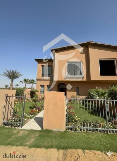 Twin house in Village West Sheikh Zayed near Zed Towers & Hyper One and Minutes from Arkan Plaza & Beverly Hills