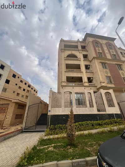 دوبلكس أرضي بحديقة للبيع بالقاهرة الجديدة  - اللوتس الجنوبيه - استلام فوري - موقع مميز| 256 متر + 85 متر جاردن | 3 غرف ماستر | تشطيب الترا سوبر  لوكس