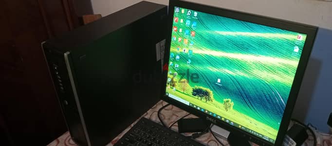 كمبيوتر HP مكتبي للبيع بحالة جيدة