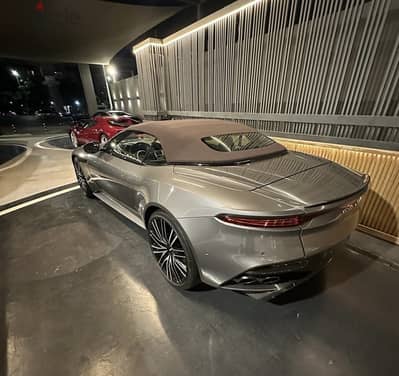 Aston Martin 2020 DBS Superleggera Volante