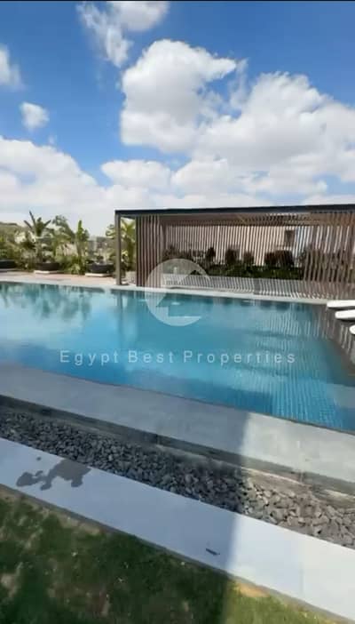 FINISHED VILLA FOR SALE IN SWAN LAKE DELIVERY NOW PYRAMIDS VIEW