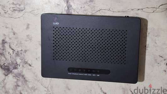 راوتر وي vdsl للبيع معاه المحول و وصلات النت