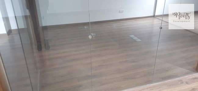 مكتب إداري للايجار موقع مميز كامل التشطيب في ذا بورتال سوديك الشيخ زايد. For Rent  office Fully finished ,in THE PORTAL SODIC , Sheikh Zayed.