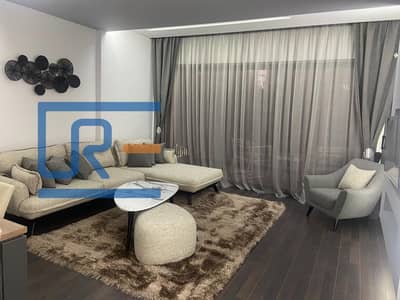 شقة مميزة مفروشة للايجار في ليك فيو ريزيدنس