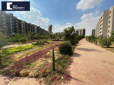Apartment For Sale in Lake view Residence 2 New Cairo with installments till 2031