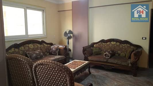 Apartment for sale, 120 sq m, in Al-Amir Abu Ali Street, off Suez Railway Street, next to the Ministry of Defense, Kobri El-Qubba.