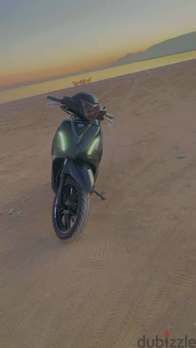 Sym st 200 2022سكوتر