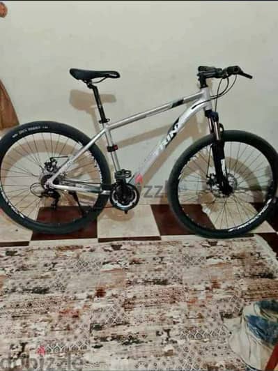 Trinx m136 pro like new