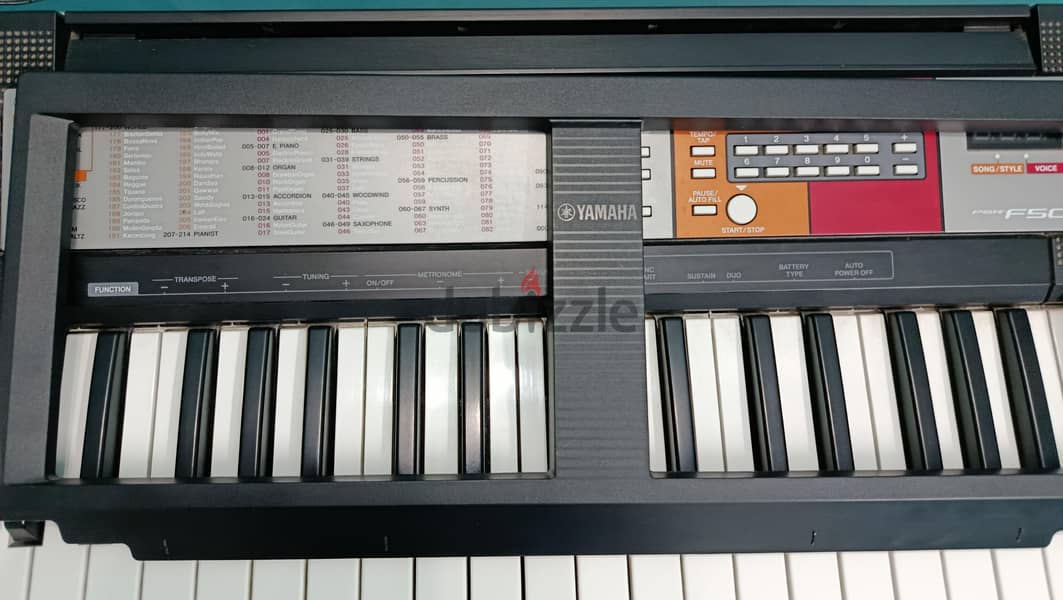 Yamaha PSR F50 3
