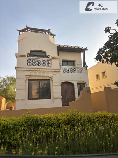 فيلا استاندالون متشطب بالتكييفات باقل سعر في الماركت للبيع  هايد بارك القاهرة الجديدة Hyde Park New Cairo