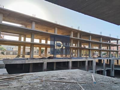 Cash snapshot! Ground store for sale 30m + 17m outdoor in Downtown October with a 30% discount and delivery within a year! An unparalleled investment opportunity.