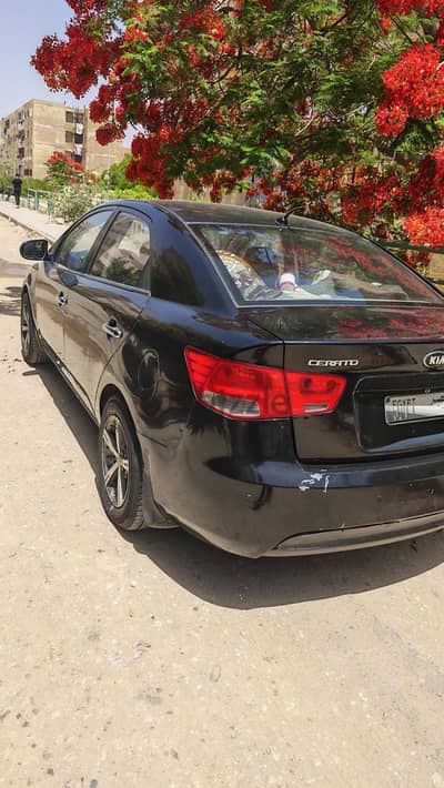 Kia Cerato 2013