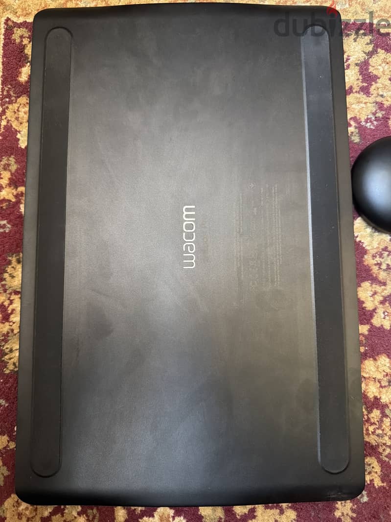 Wacom Intuos Pro Medium PTH-660-N 4