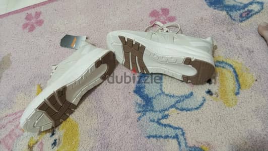 كوتشي Avia رياضي أمريكي