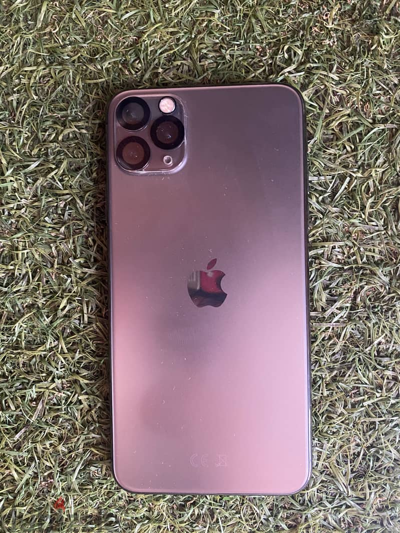 Apple - iPhone 11 Pro Max 2