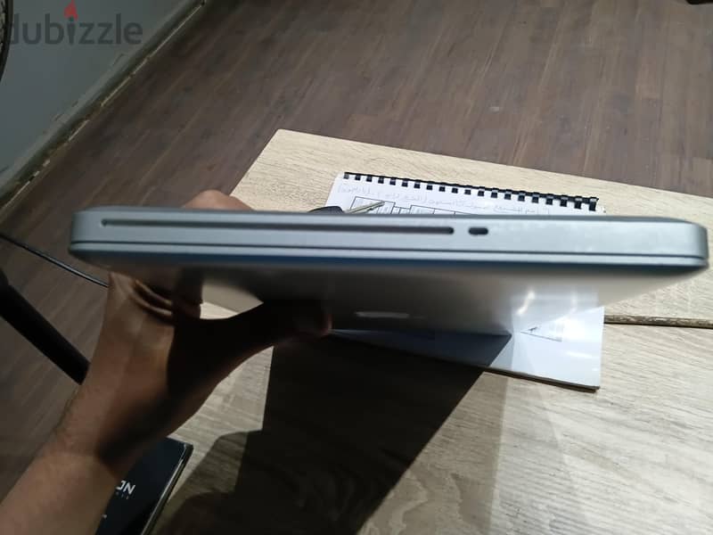 Macbook por 2012 4